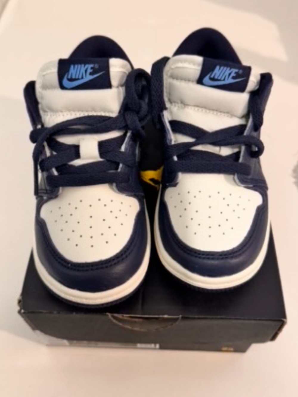 Toddler Jordan 1 Low Sneakers in White and Navy